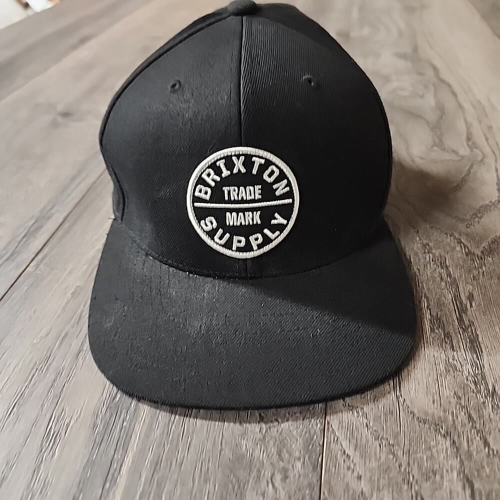 Brixton Men's Snapback Cap Hat Black One Size Streetwear Adjustable Logo Casual